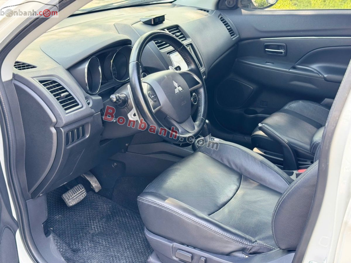 Bán ô tô Mitsubishi Outlander Sport 2.0 CVT Premium - 2014 - xe cũ