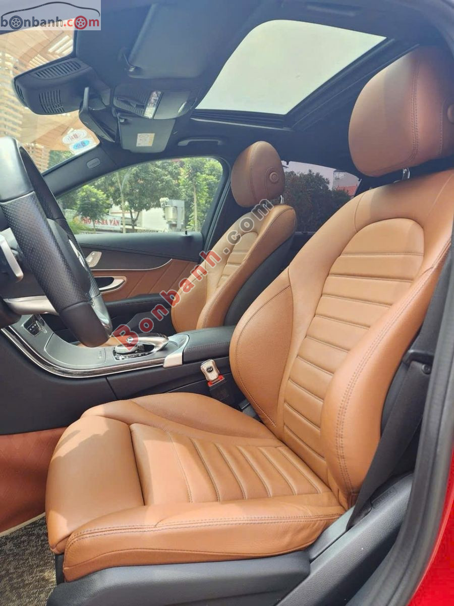 Bán ô tô Mercedes Benz C class C300 AMG - 2019 - xe cũ