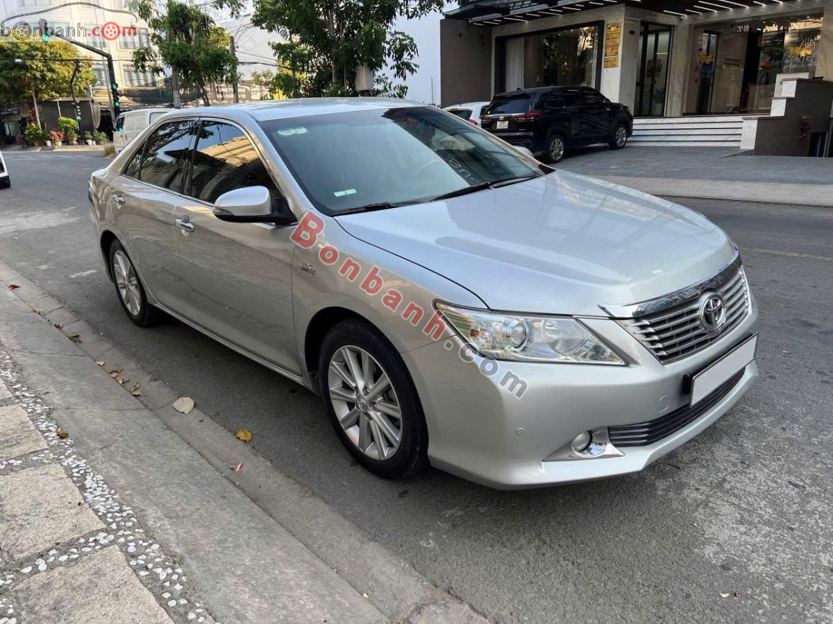 Bán ô tô Toyota Camry 2.5Q - 2013 - xe cũ