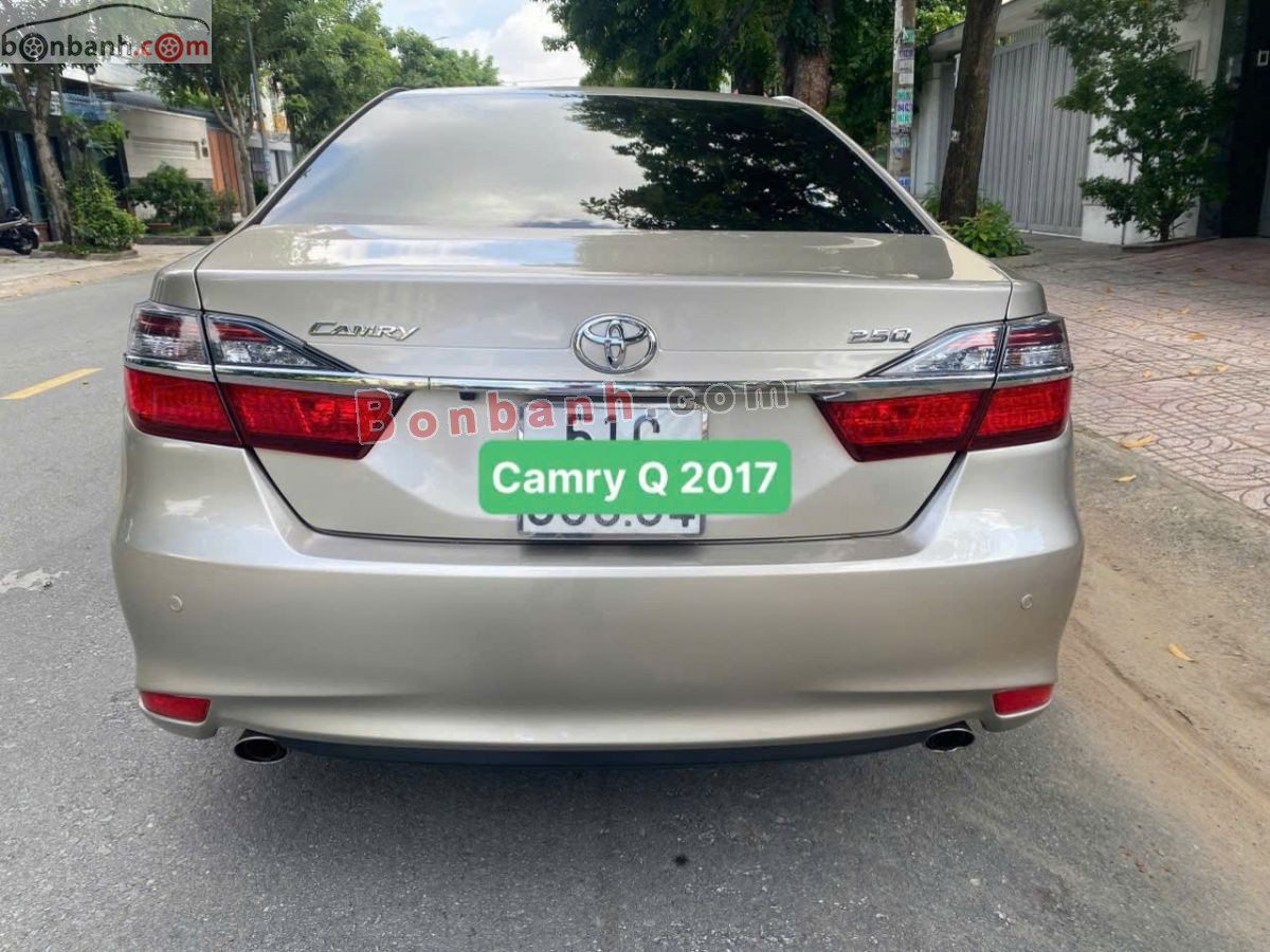 Bán ô tô Toyota Camry 2.5Q - 2017 - xe cũ