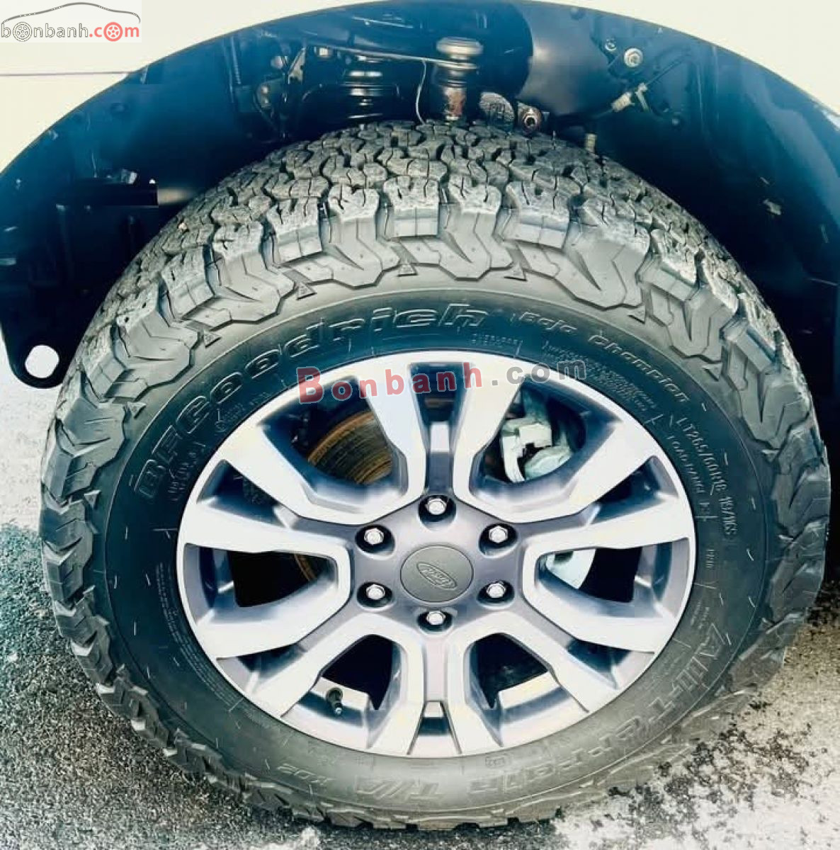 Bán ô tô Ford Ranger Wildtrak 3.2L 4x4 AT - 2017 - xe cũ