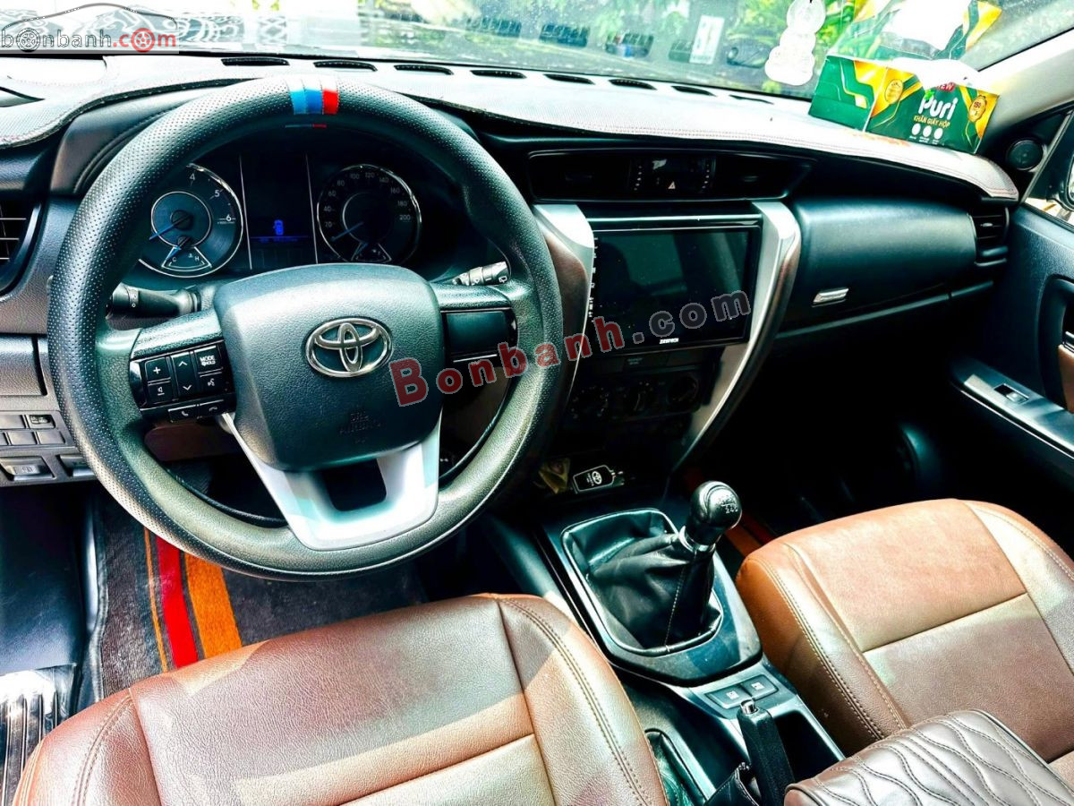 Bán ô tô Toyota Fortuner 2.4G 4x2 MT - 2017 - xe cũ