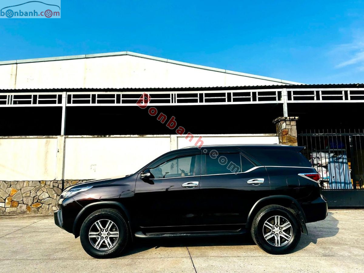 Bán ô tô Toyota Fortuner 2.4G 4x2 MT - 2017 - xe cũ