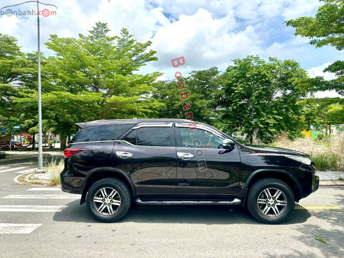 Bán ô tô Toyota Fortuner 2.4G 4x2 MT - 2017 - xe cũ