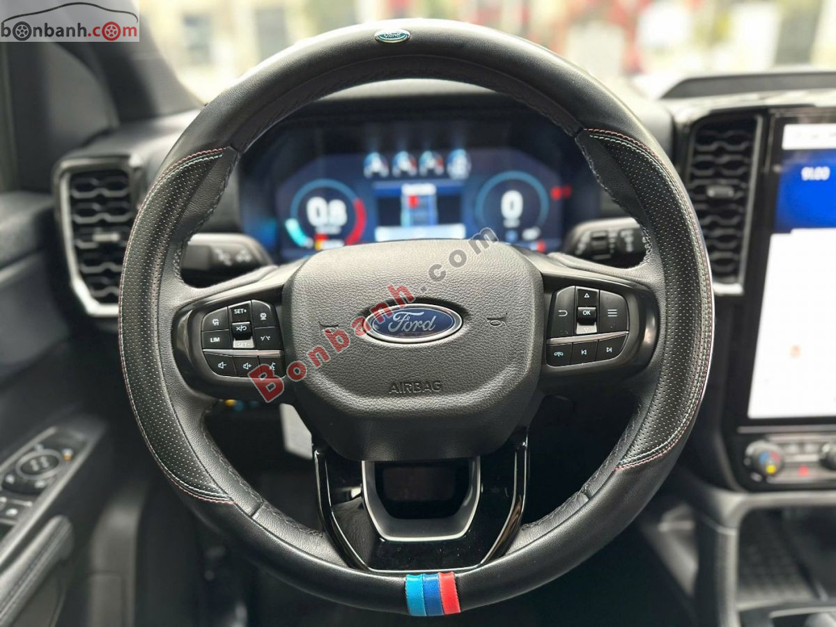 Bán ô tô Ford Everest Titanium Plus 2.0L 4x4 AT - 2024 - xe cũ