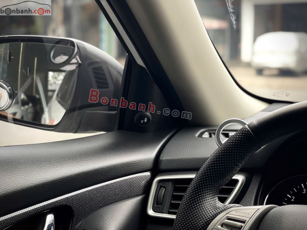 Bán ô tô Nissan X trail 2.5 SV Luxury 4WD - 2021 - xe cũ