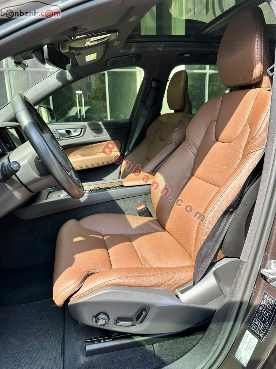 Bán ô tô Volvo XC60 Recharge T8 AWD - 2022 - xe cũ