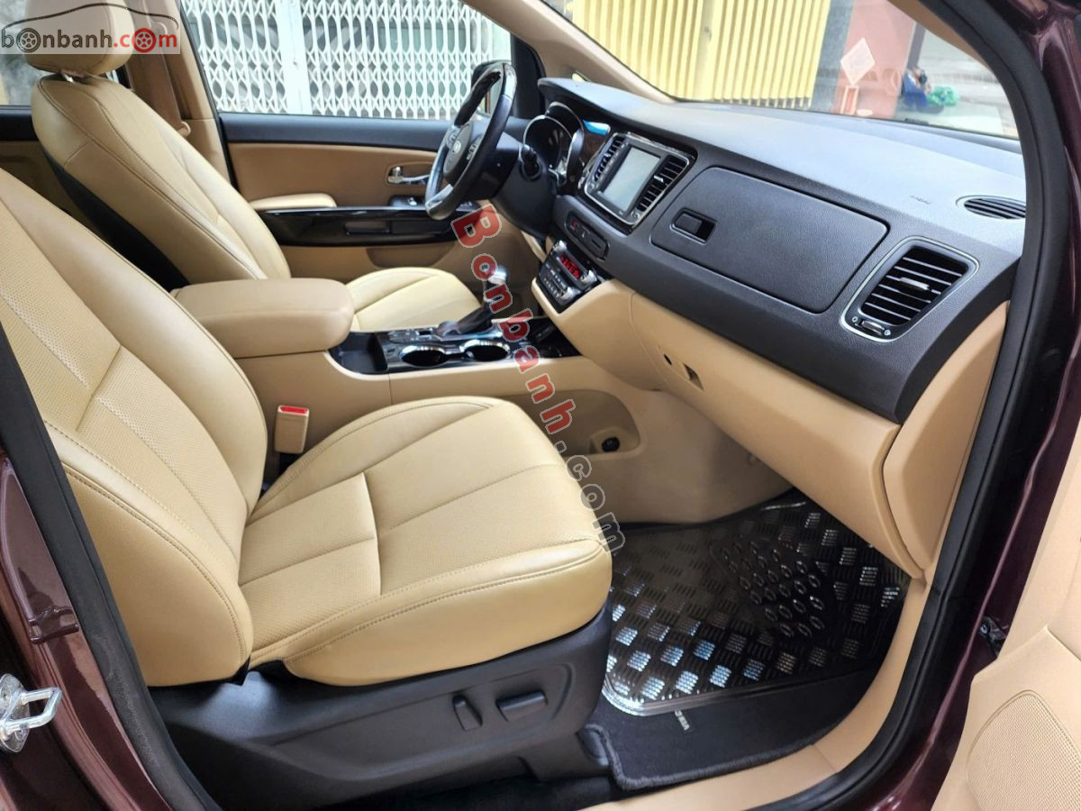 Bán ô tô Kia Sedona 3.3 GAT Signature - 2020 - xe cũ
