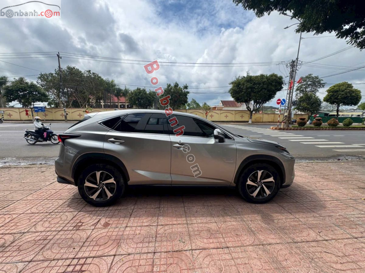 Bán ô tô Lexus NX 300 - 2021 - xe cũ