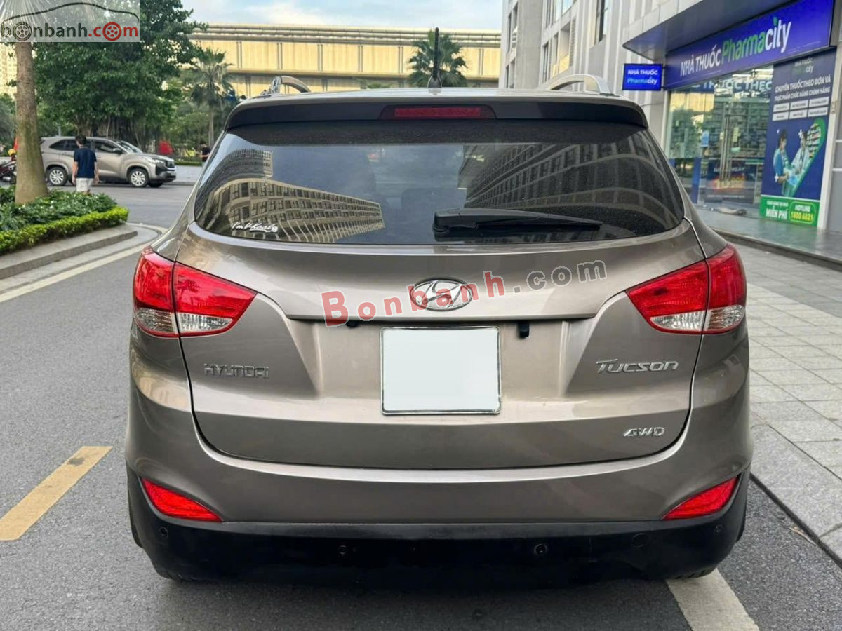 Bán ô tô Hyundai Tucson 2.0 AT 4WD - 2011 - xe cũ