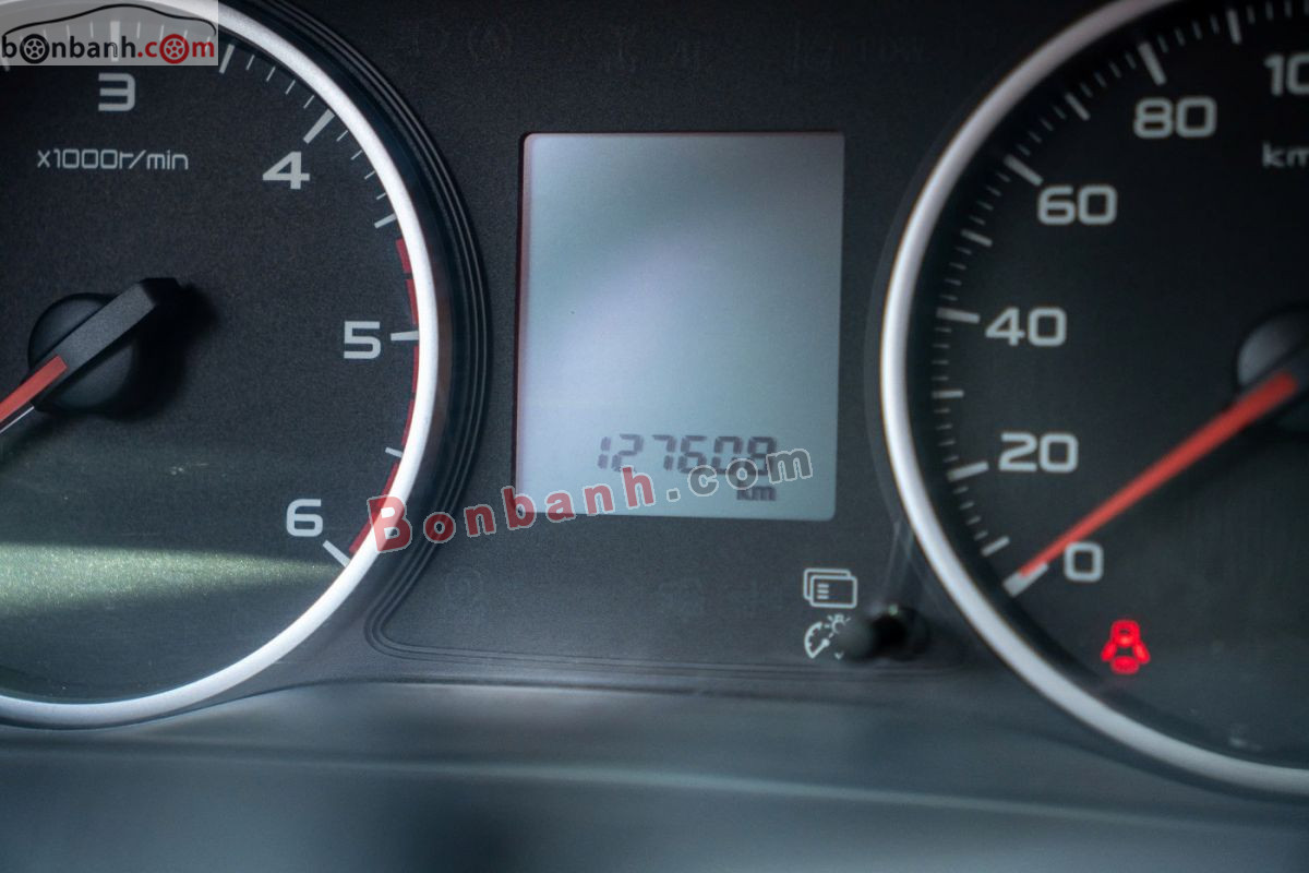 Bán ô tô Mitsubishi Triton 4x2 AT - 2019 - xe cũ