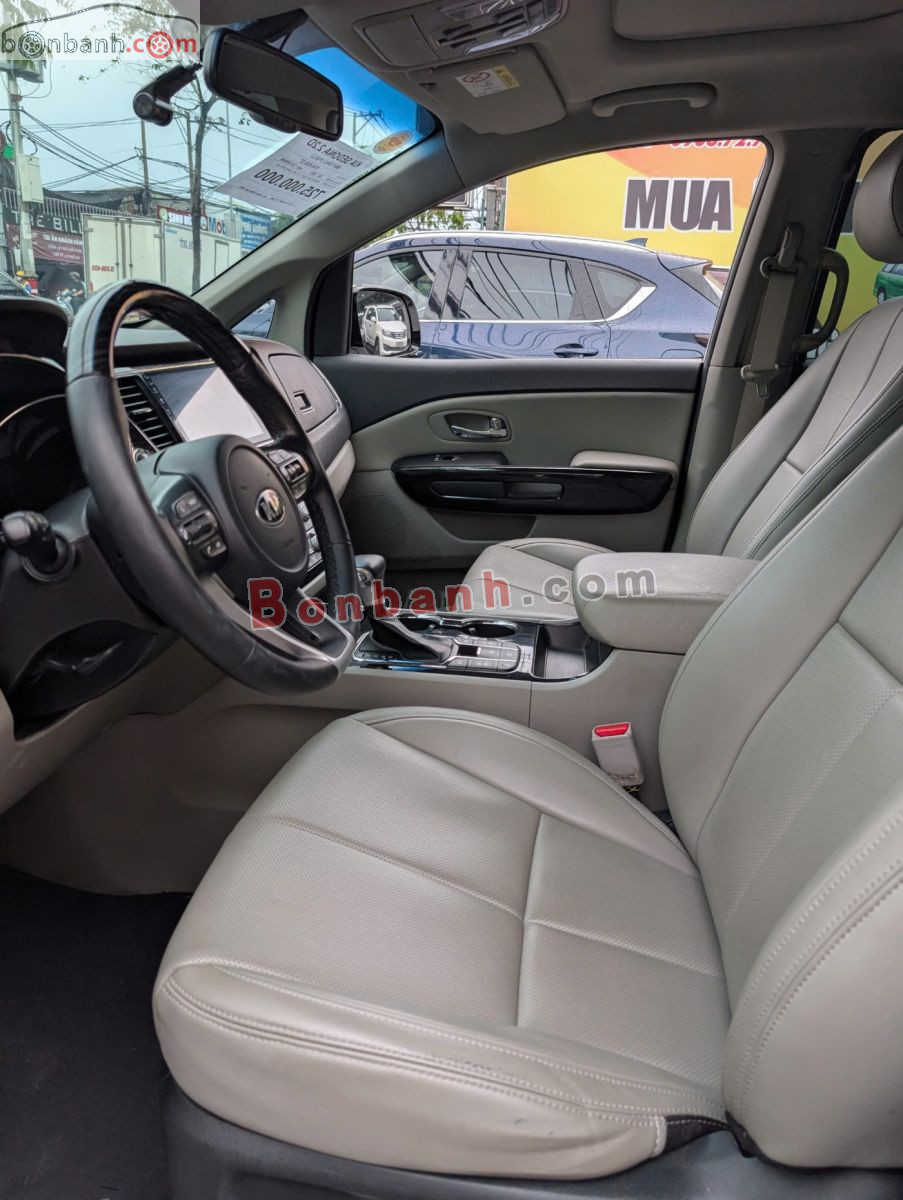 Bán ô tô Kia Sedona 2.2 DAT Luxury - 2021 - xe cũ
