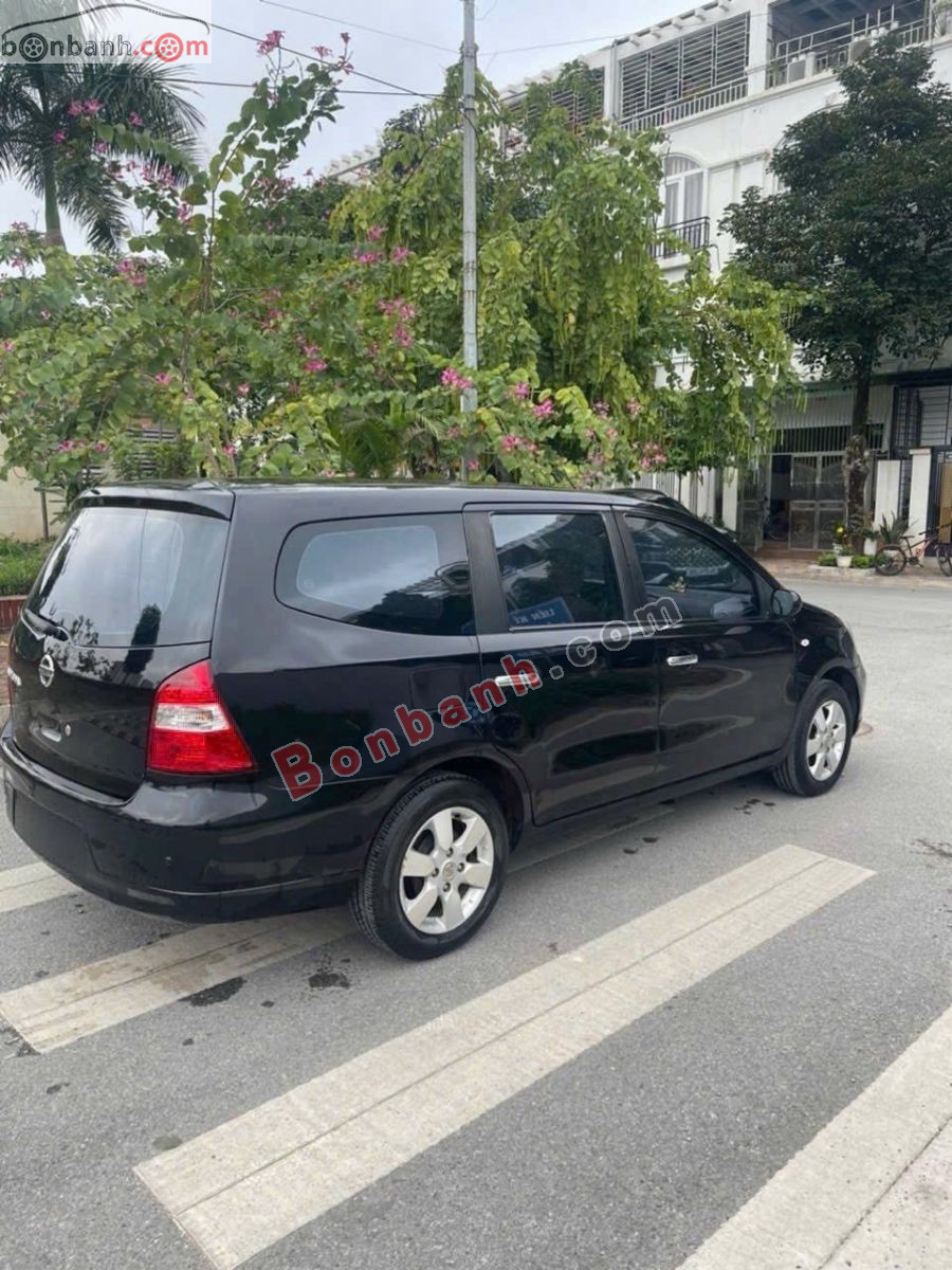 Bán ô tô Nissan Grand livina 1.8 AT - 2011 - xe cũ