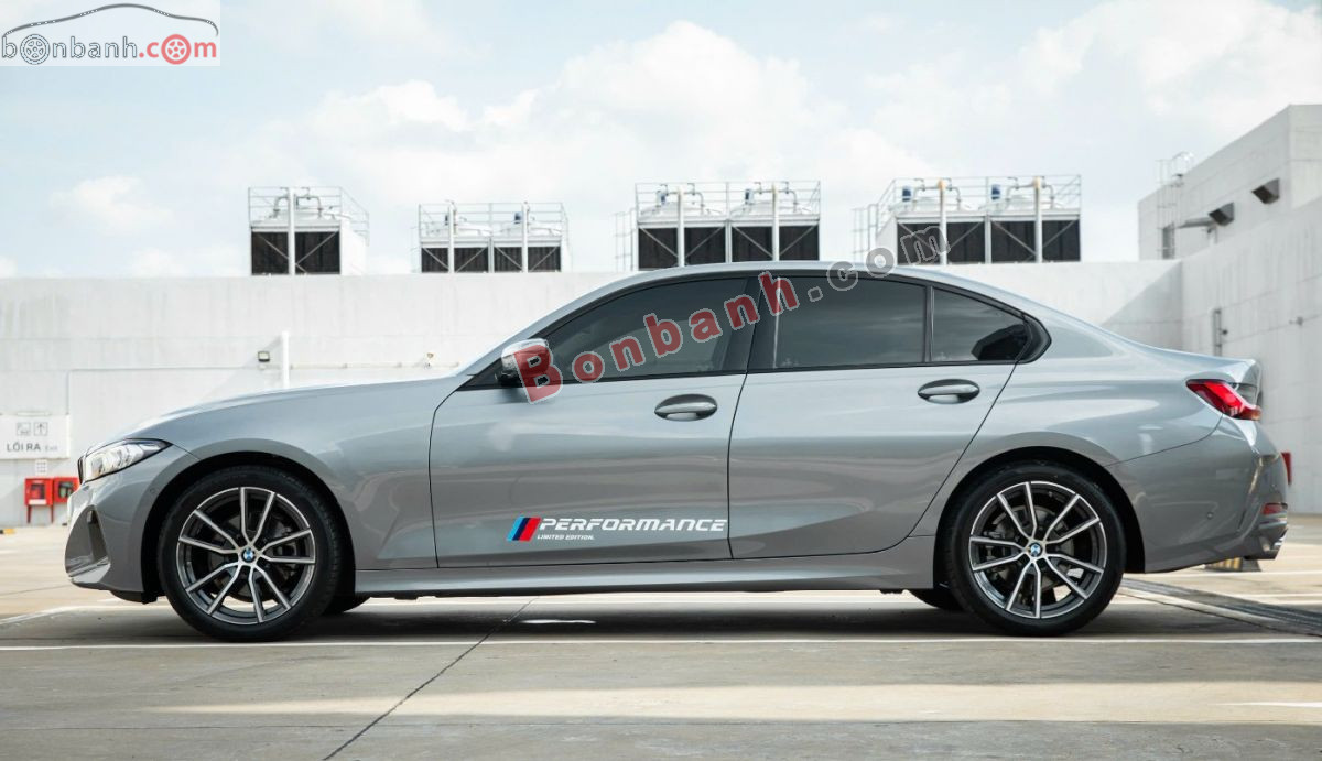 Bán ô tô BMW 3 Series 320i Sport Line - 2023 - xe cũ