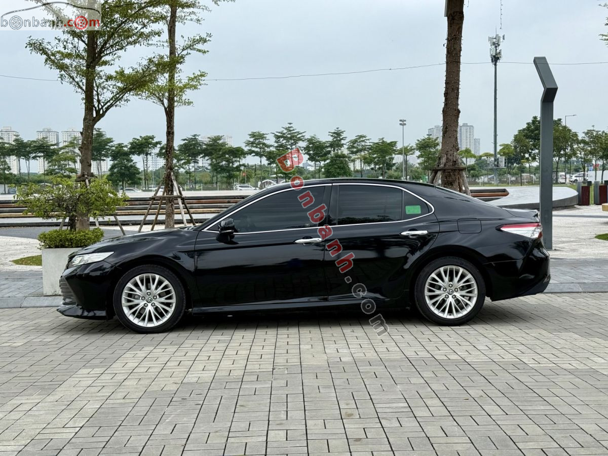 Bán ô tô Toyota Camry 2.5Q - 2020 - xe cũ
