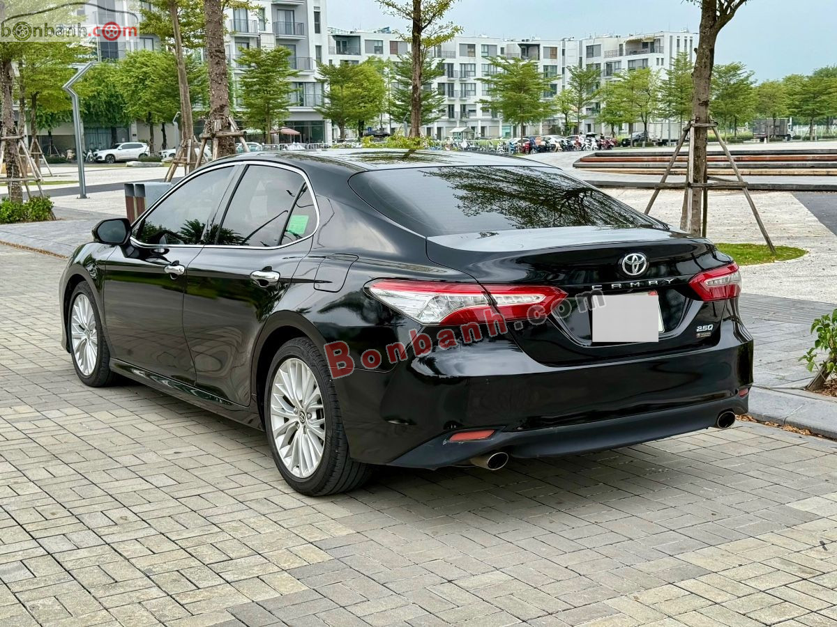 Bán ô tô Toyota Camry 2.5Q - 2020 - xe cũ