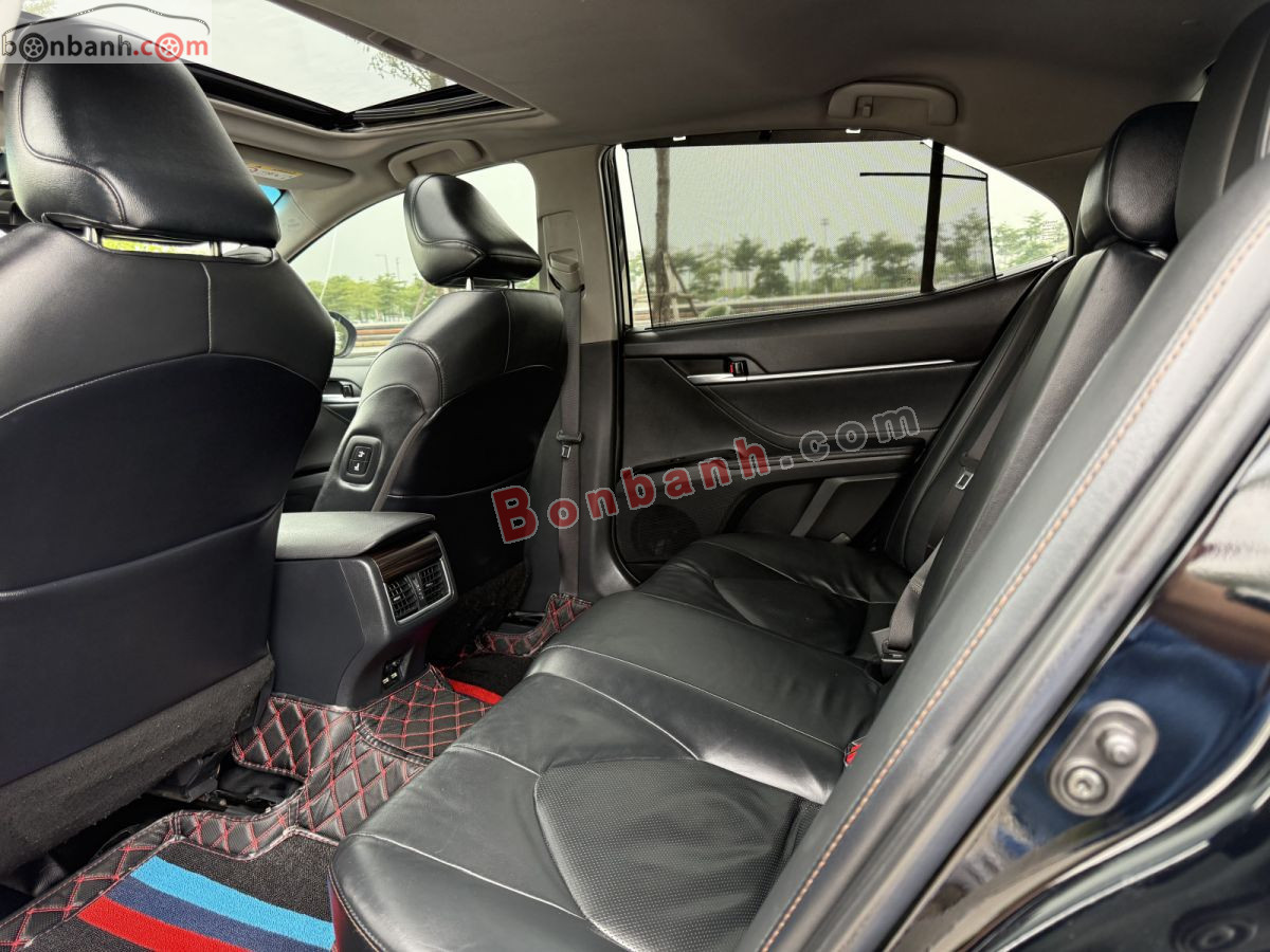 Bán ô tô Toyota Camry 2.5Q - 2020 - xe cũ