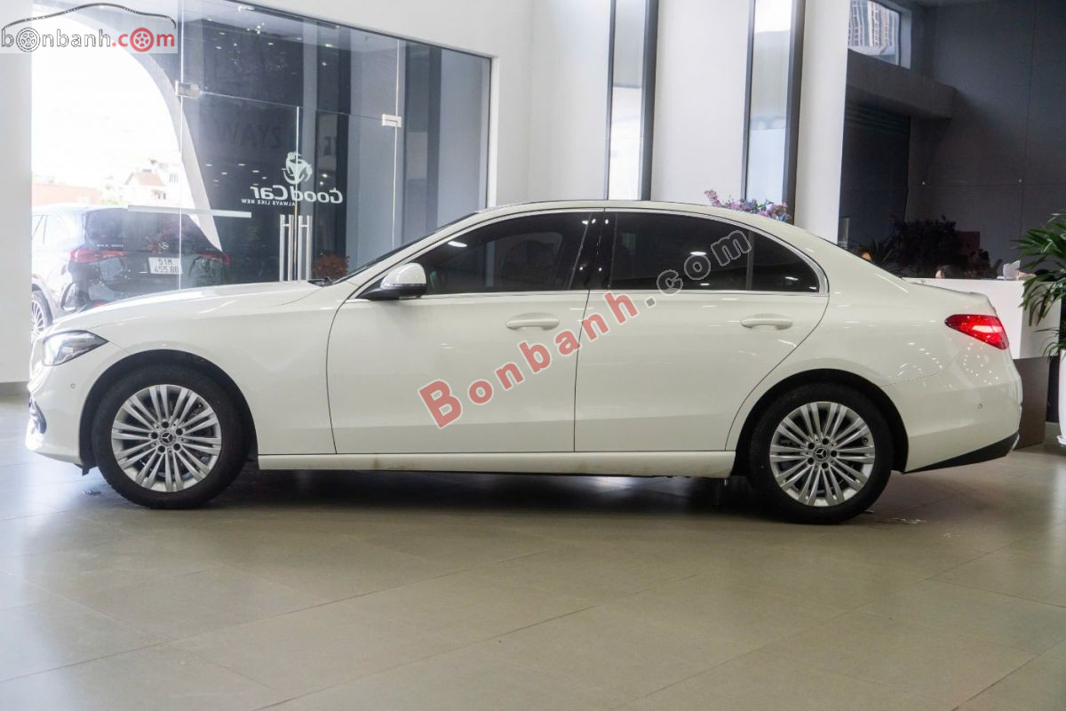 Bán ô tô Mercedes Benz C class C200 Avantgarde - 2025 - xe cũ