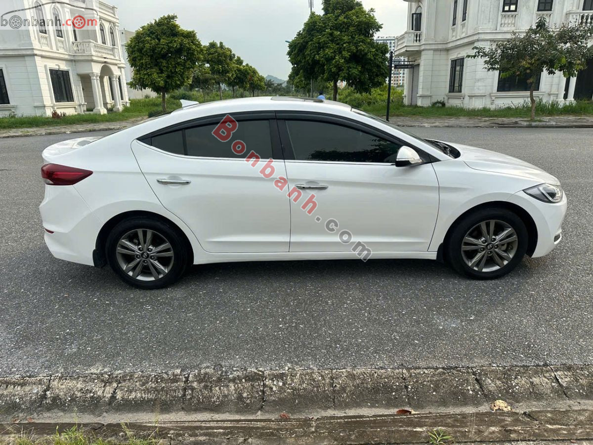 Bán ô tô Hyundai Elantra 1.6 AT - 2018 - xe cũ