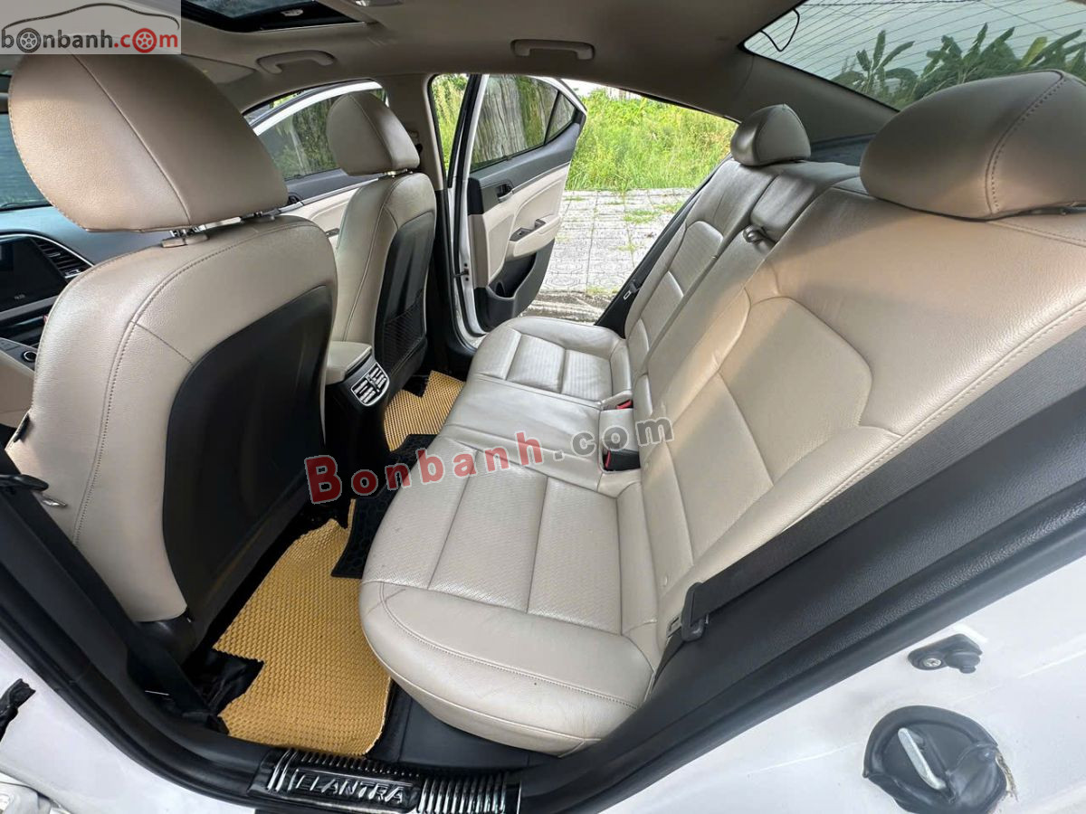 Bán ô tô Hyundai Elantra 1.6 AT - 2018 - xe cũ