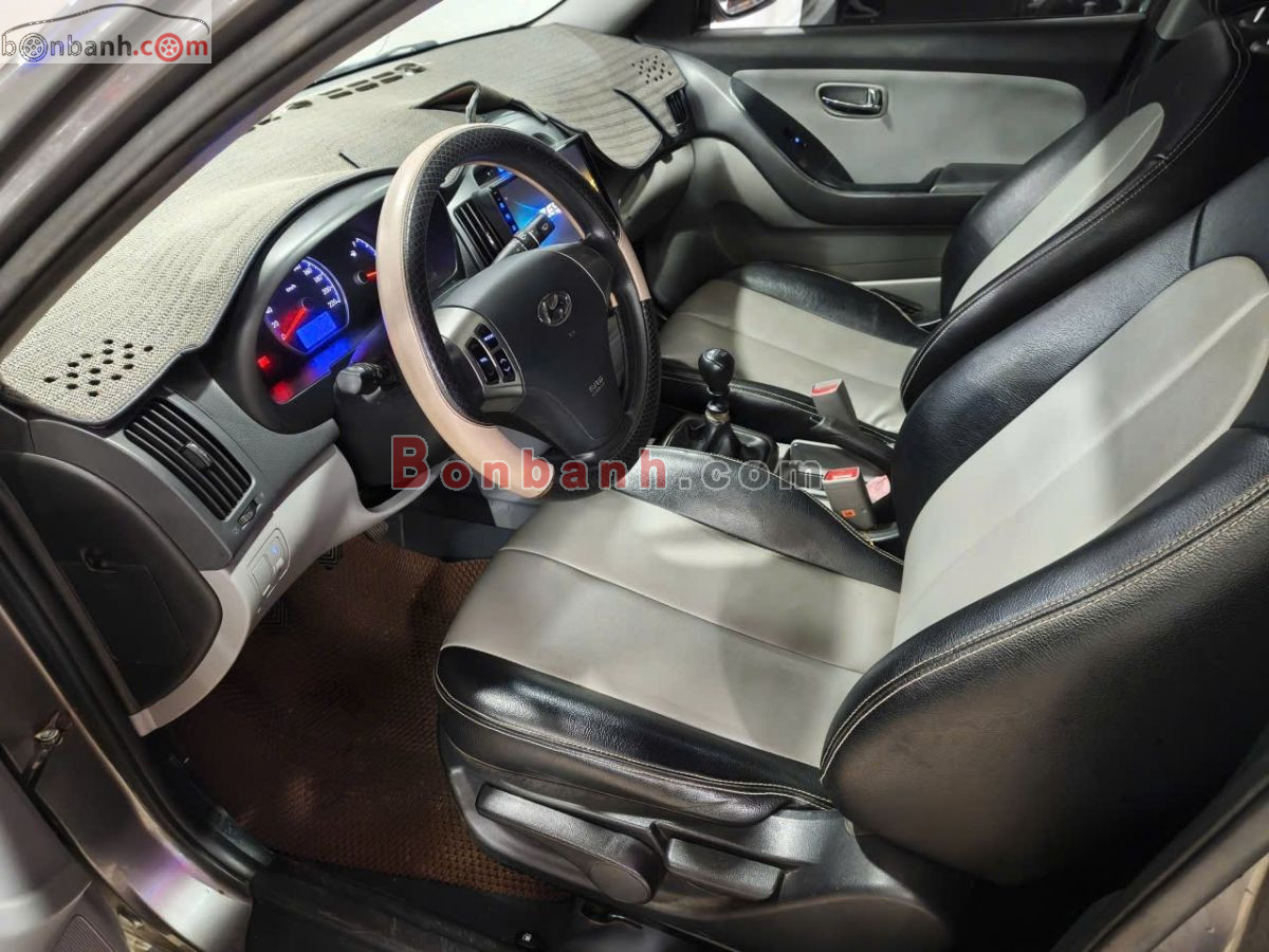 Bán ô tô Hyundai Avante 1.6 MT - 2013 - xe cũ