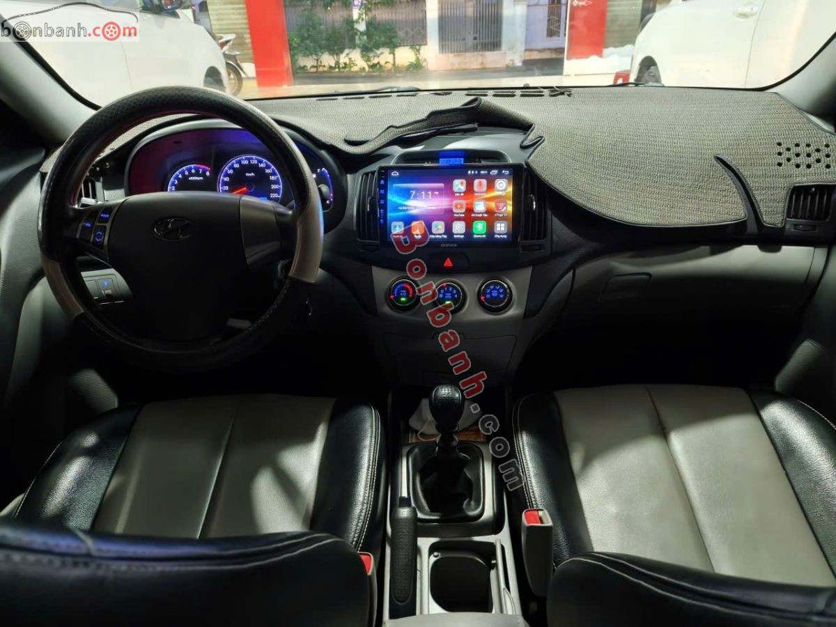Bán ô tô Hyundai Avante 1.6 MT - 2013 - xe cũ