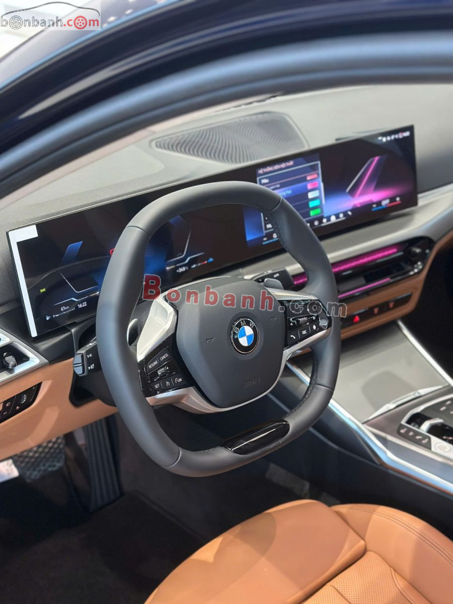 Bán ô tô BMW 3 Series 320i Sport Line - 2026 - xe mới