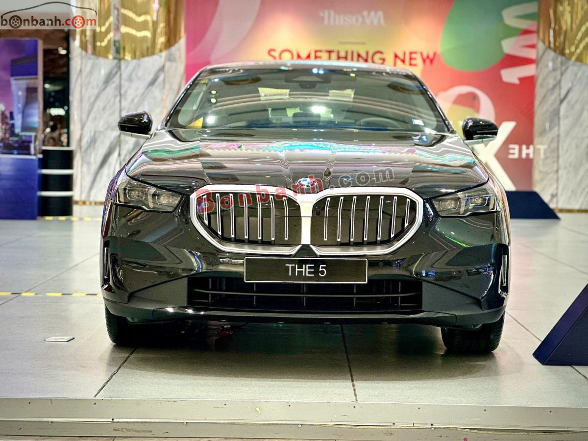 Bán ô tô BMW 5 Series 520i Premium - 2026 - xe mới