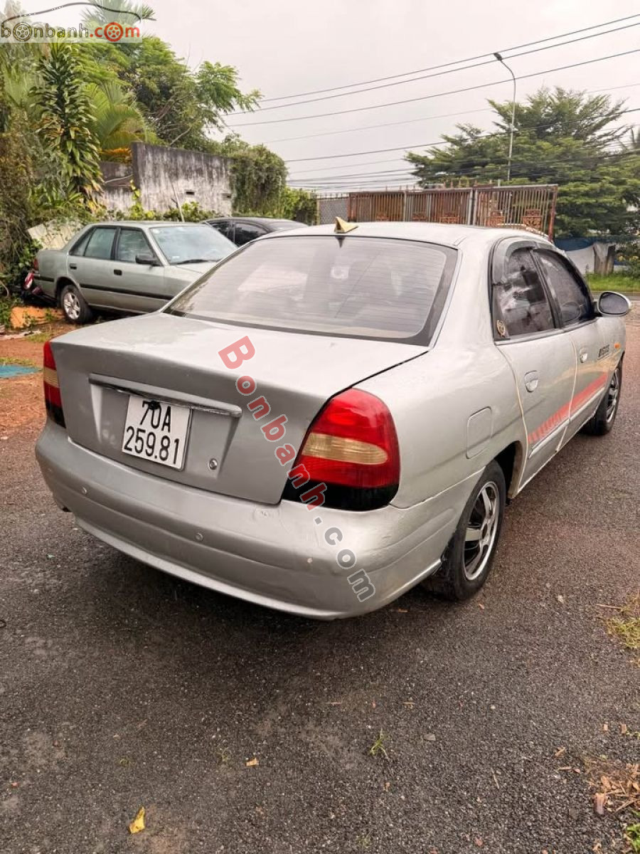 Bán ô tô Daewoo Nubira II 1.6 - 2001 - xe cũ