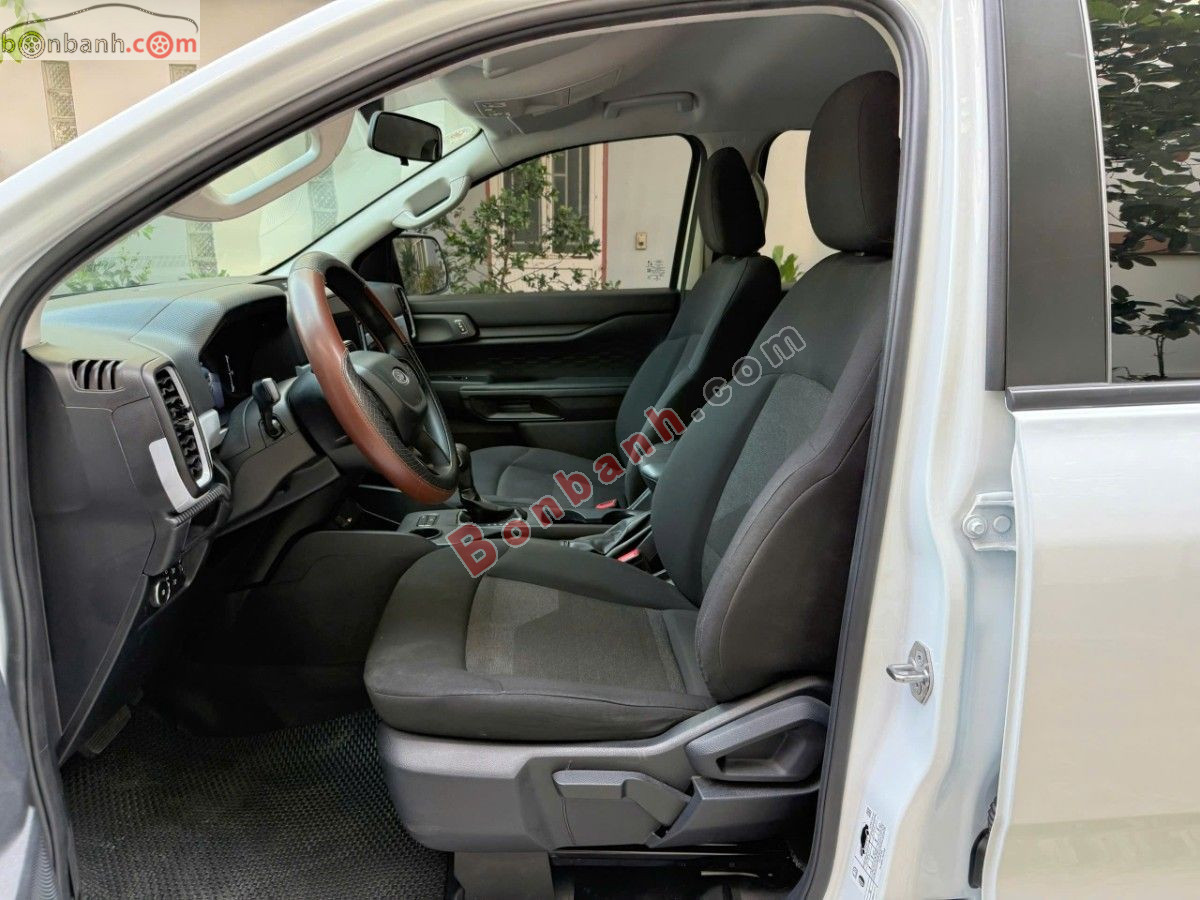 Bán ô tô Ford Ranger XLS 2.0L 4x2 AT - 2024 - xe cũ