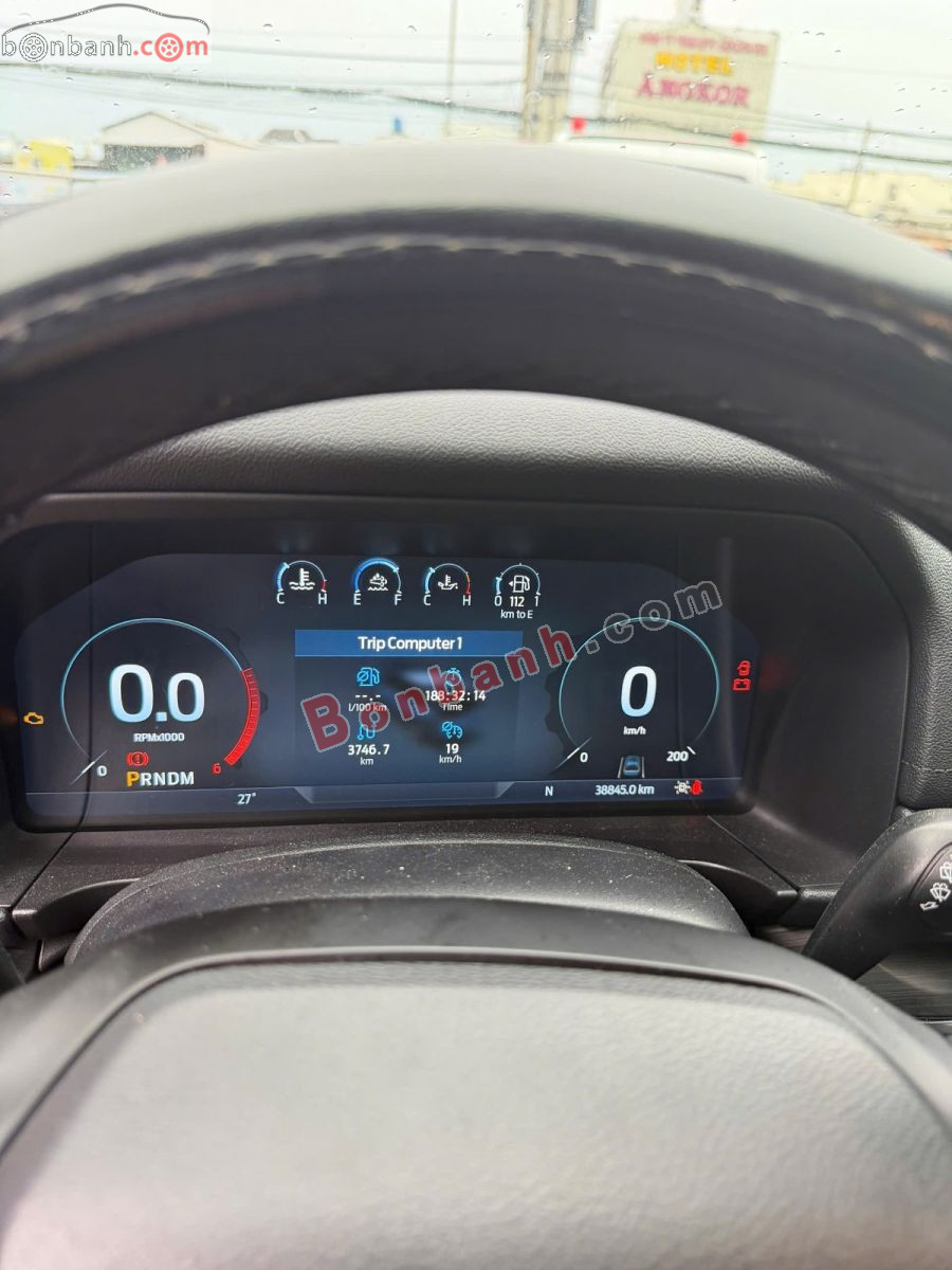 Bán ô tô Ford Everest Titanium 2.0L 4x2 AT - 2023 - xe cũ