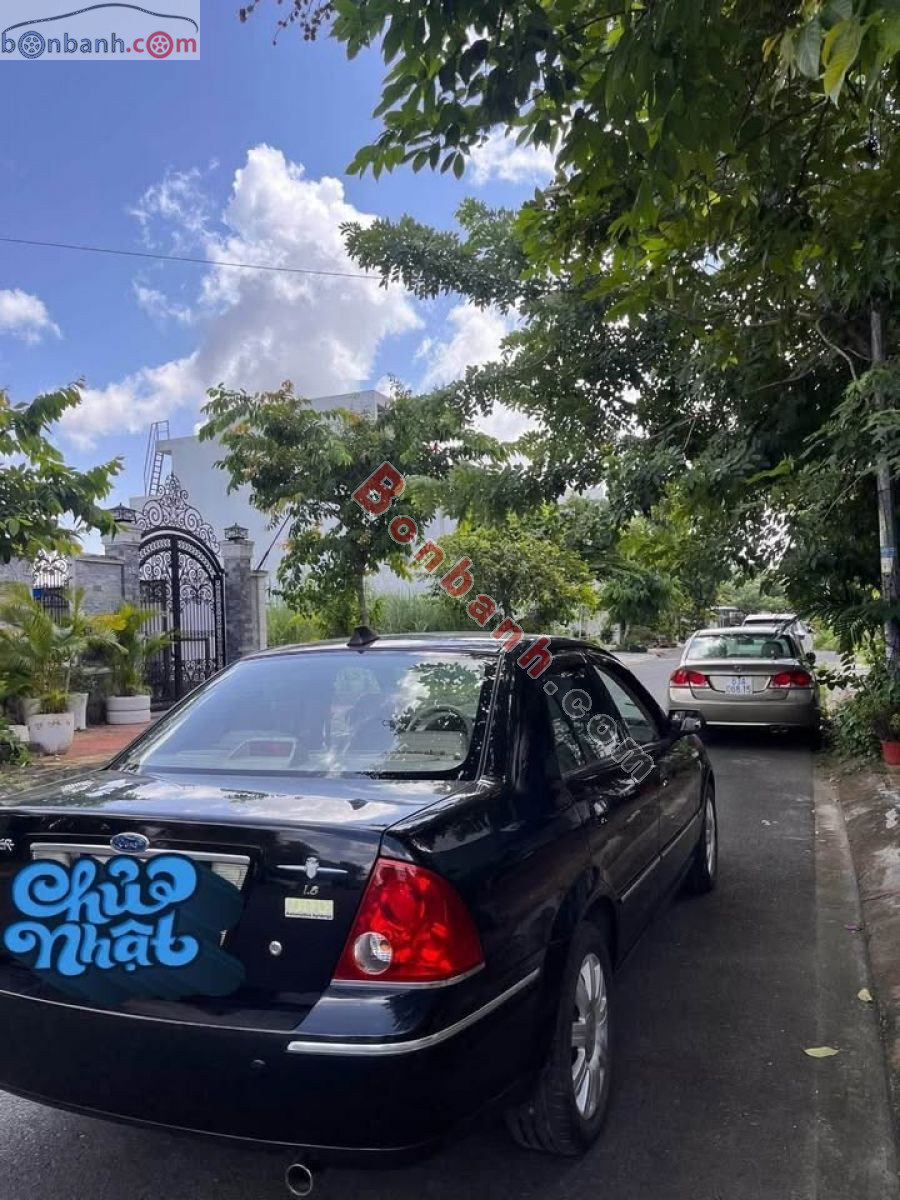 Bán ô tô Ford Laser GHIA 1.8 AT - 2004 - xe cũ