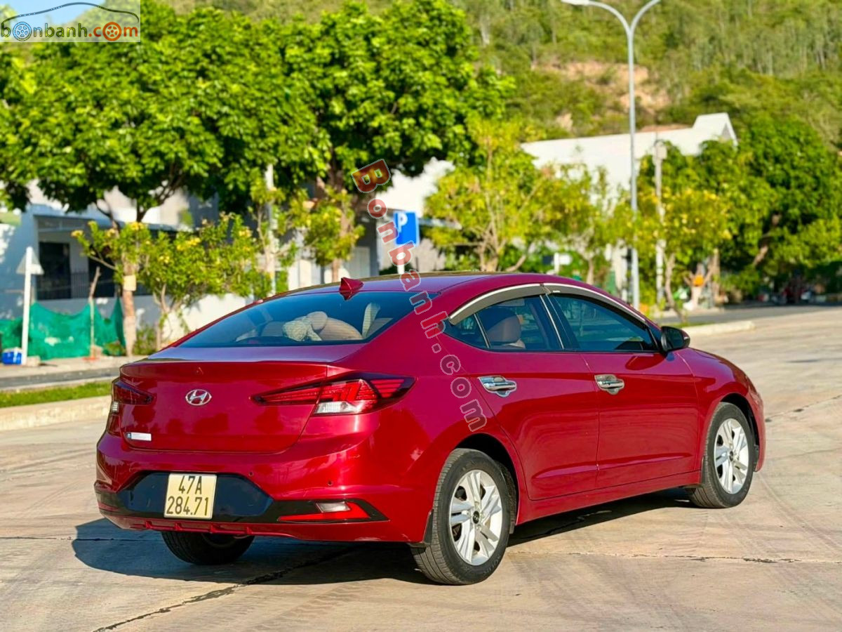 Bán ô tô Hyundai Elantra 1.6 AT - 2019 - xe cũ