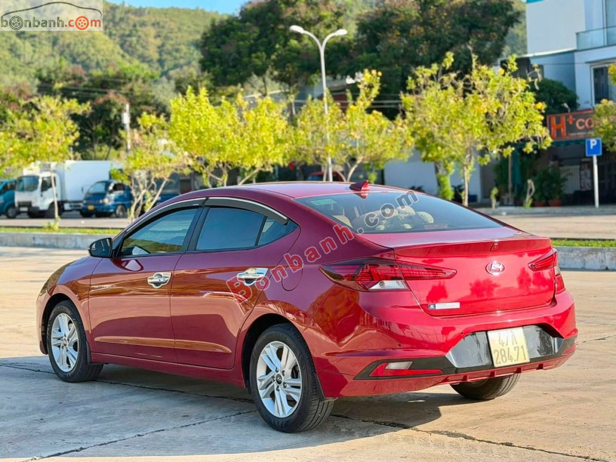 Bán ô tô Hyundai Elantra 1.6 AT - 2019 - xe cũ