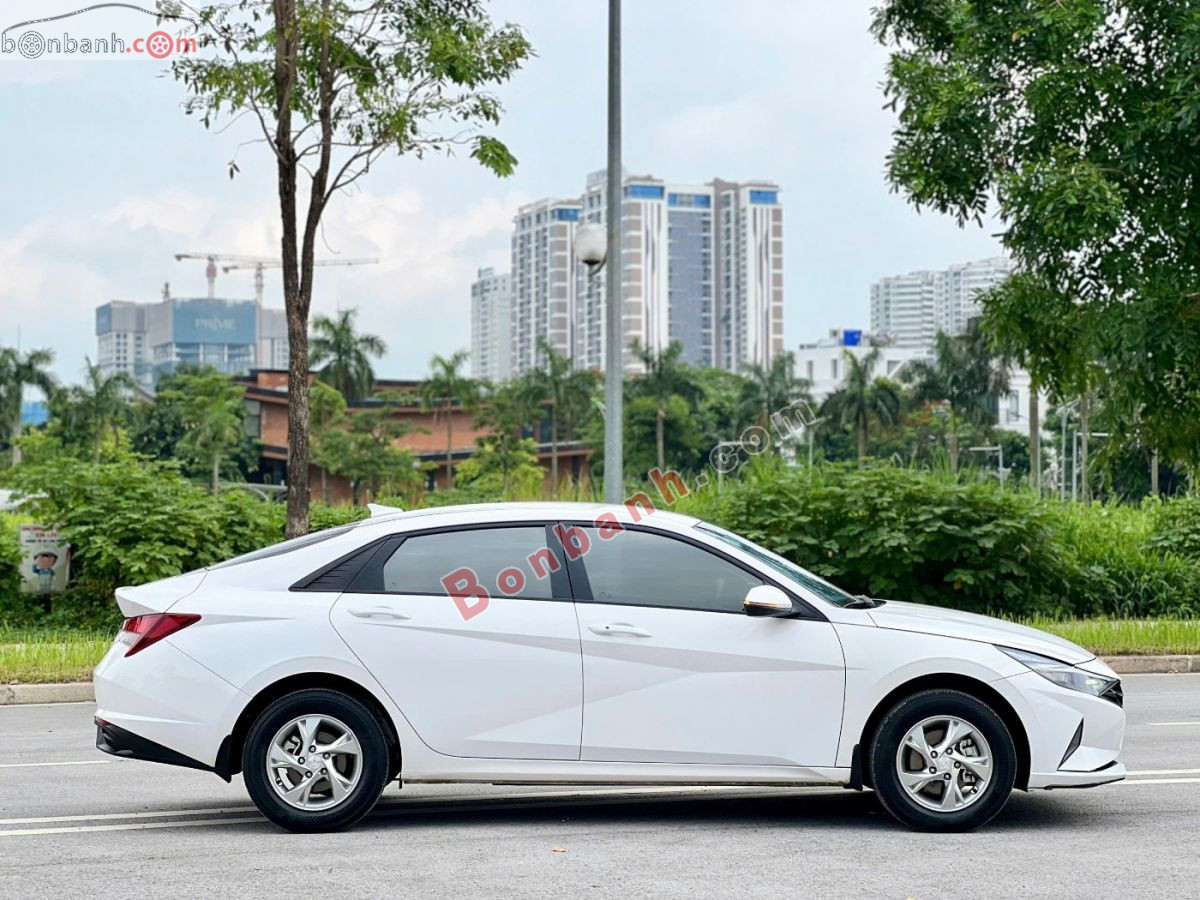 Bán ô tô Hyundai Elantra 1.6 AT Tiêu chuẩn - 2024 - xe cũ