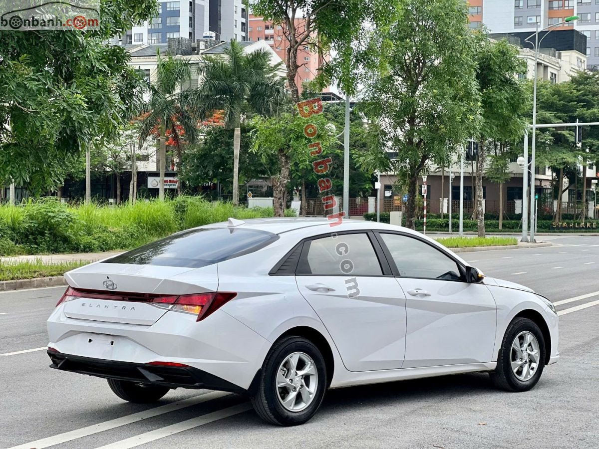 Bán ô tô Hyundai Elantra 1.6 AT Tiêu chuẩn - 2024 - xe cũ
