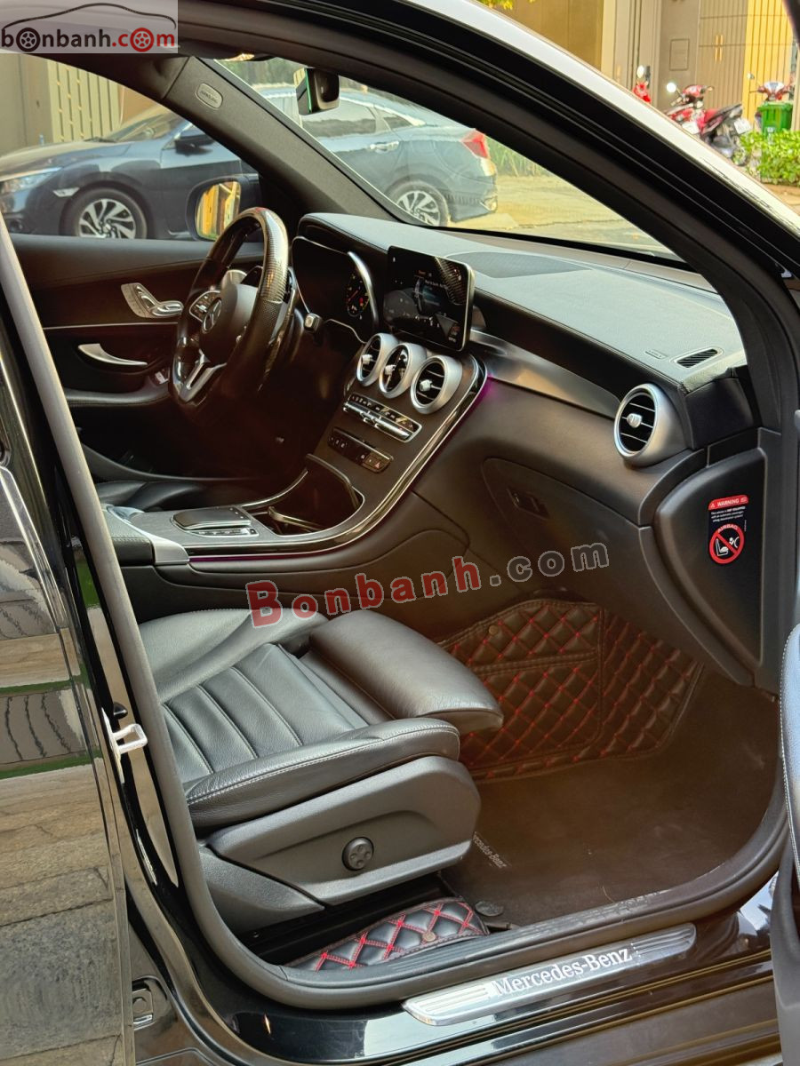 Bán ô tô Mercedes Benz GLC 300 4Matic - 2021 - xe cũ