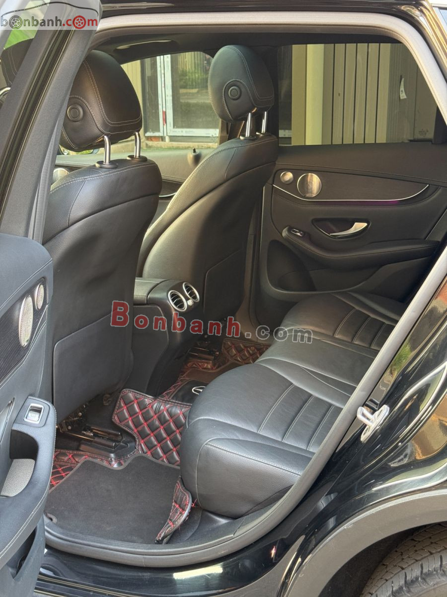 Bán ô tô Mercedes Benz GLC 300 4Matic - 2021 - xe cũ