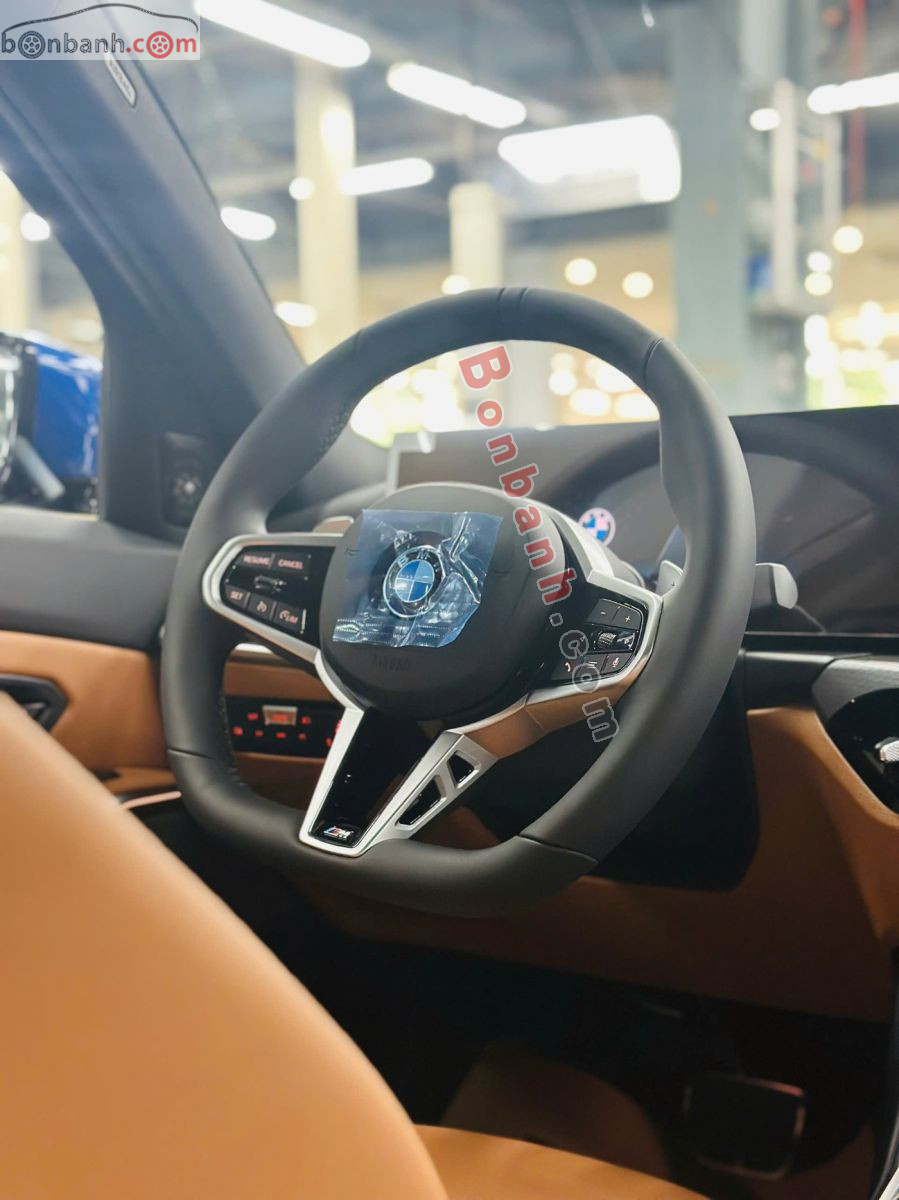Bán ô tô BMW 3 Series 320i M Sport - 2025 - xe mới