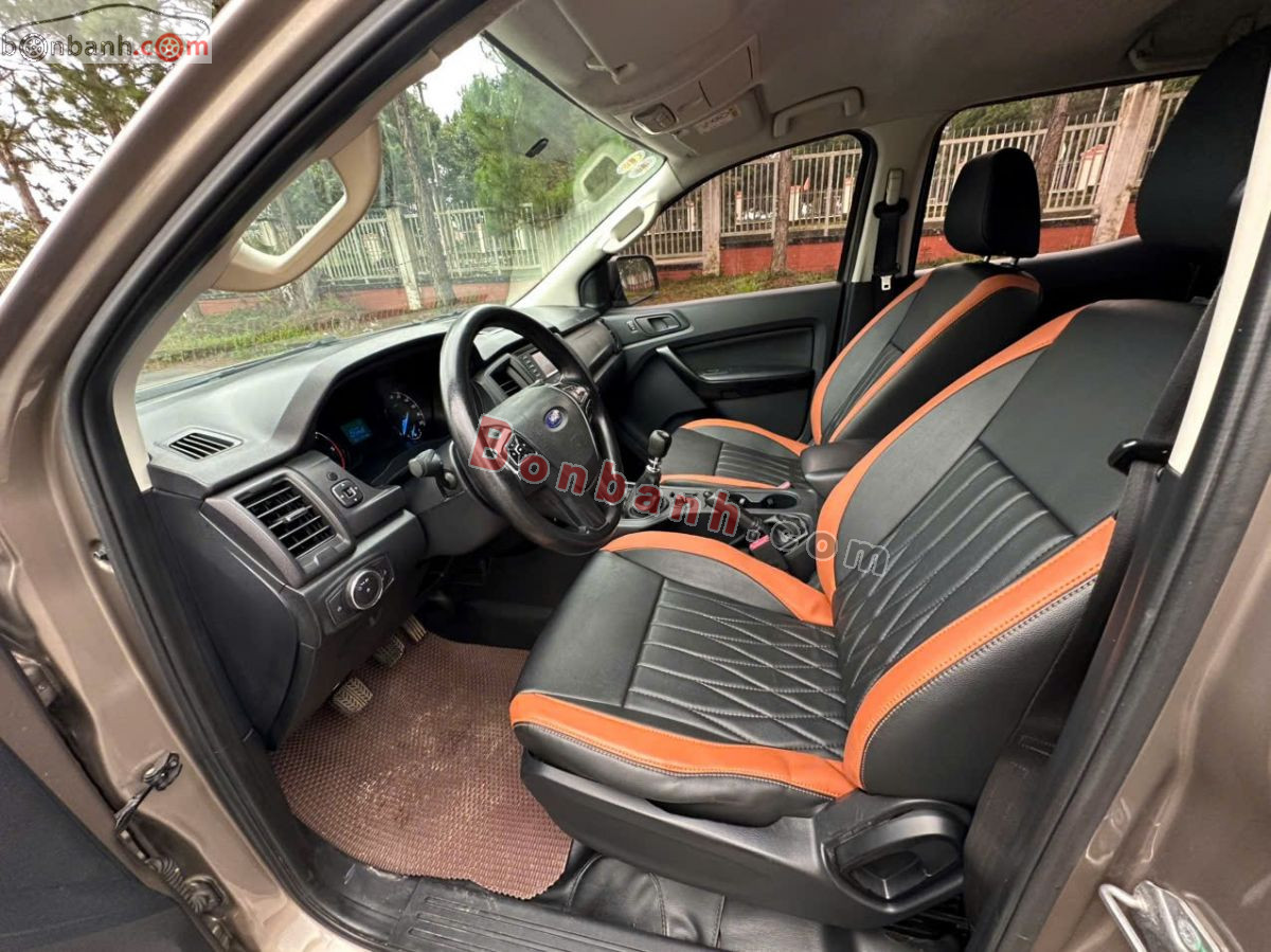 Bán ô tô Ford Ranger XLT 2.2L 4x4 MT - 2019 - xe cũ