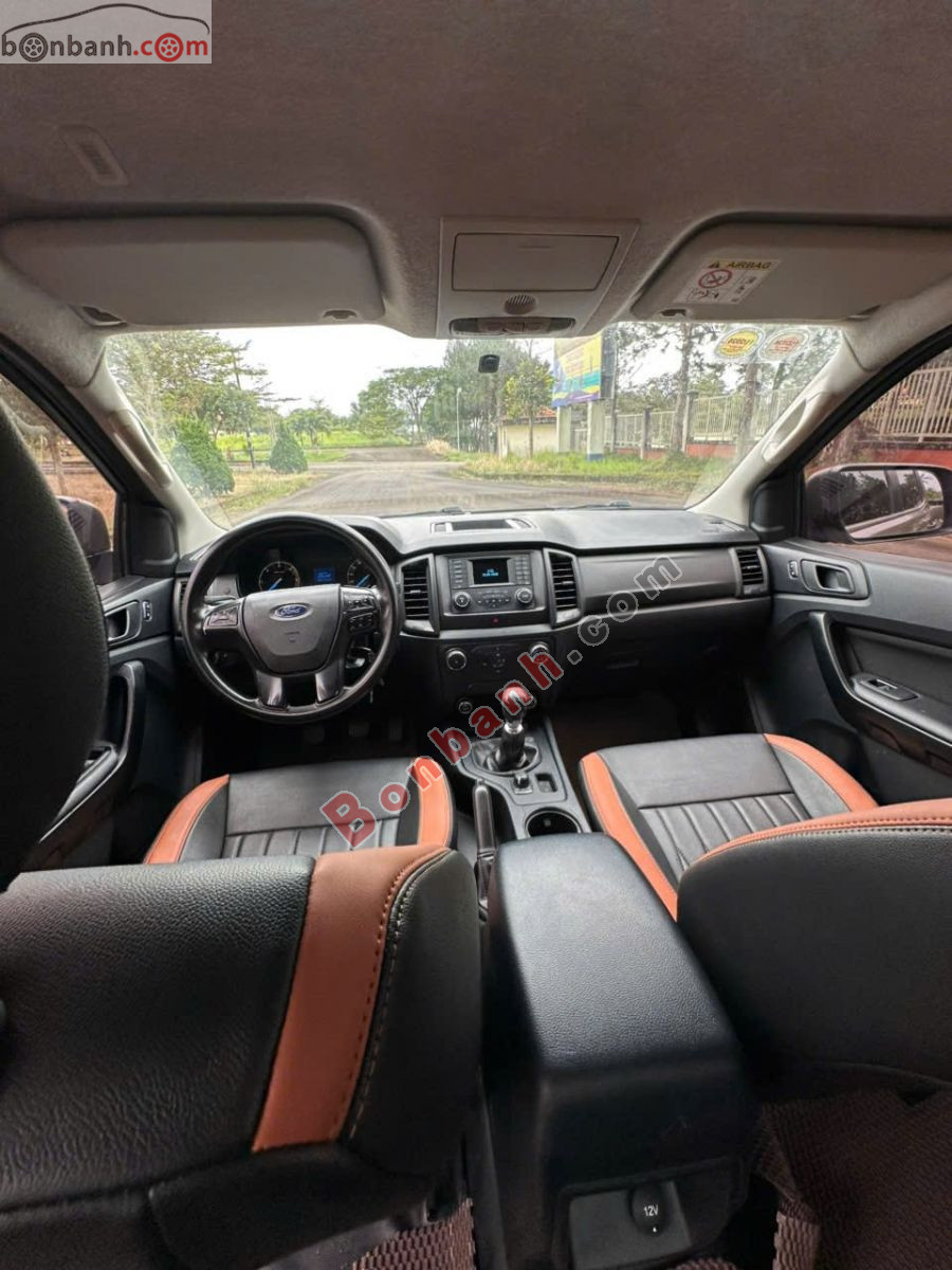 Bán ô tô Ford Ranger XLT 2.2L 4x4 MT - 2019 - xe cũ