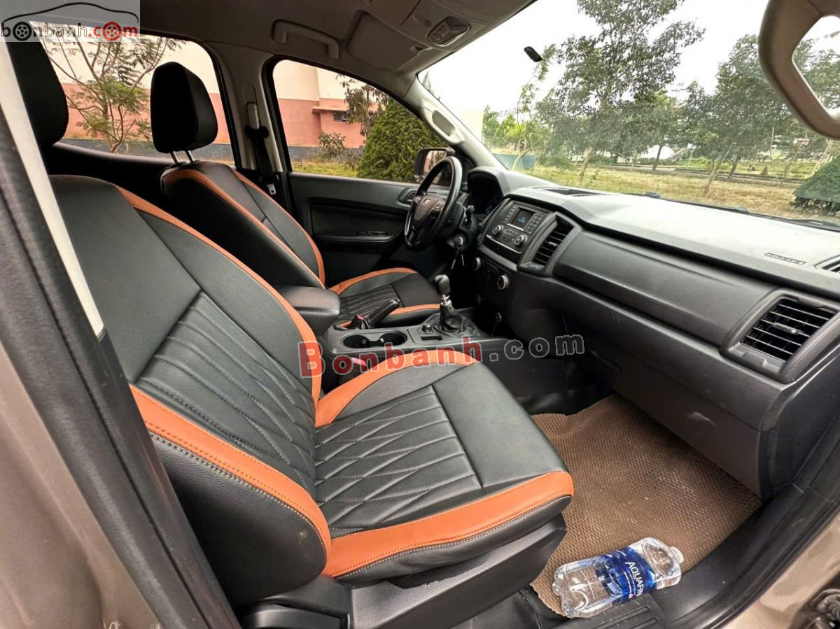 Bán ô tô Ford Ranger XLT 2.2L 4x4 MT - 2019 - xe cũ