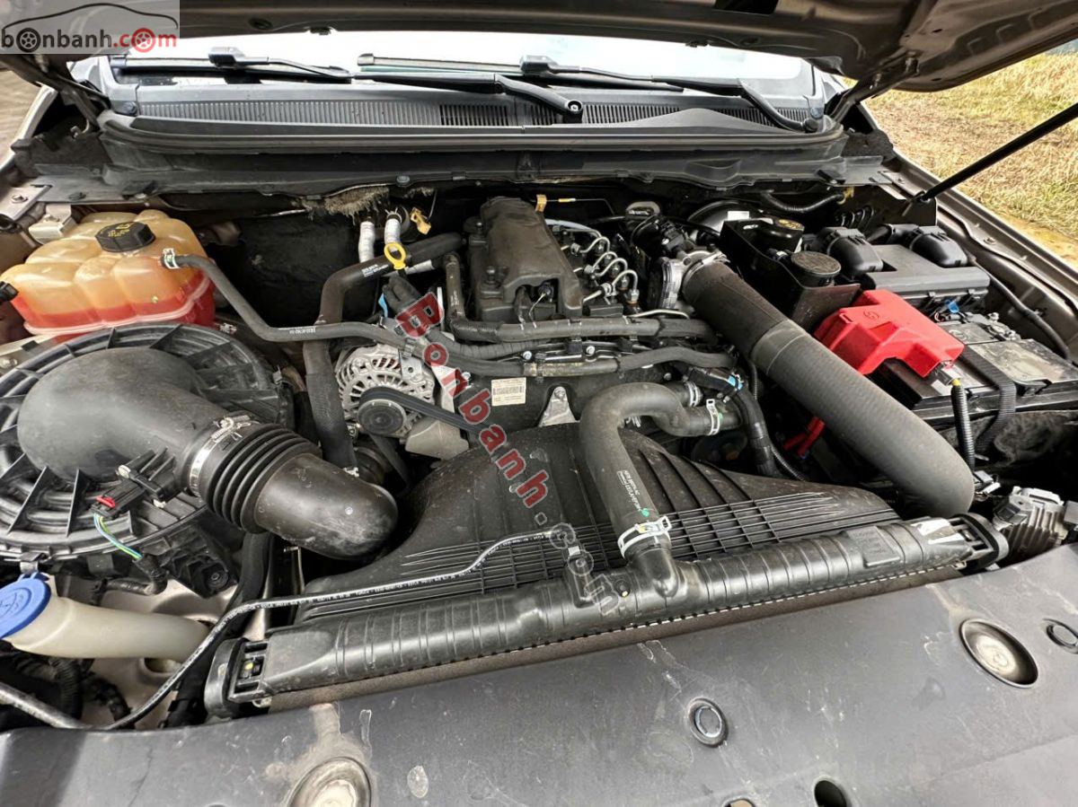 Bán ô tô Ford Ranger XLT 2.2L 4x4 MT - 2019 - xe cũ
