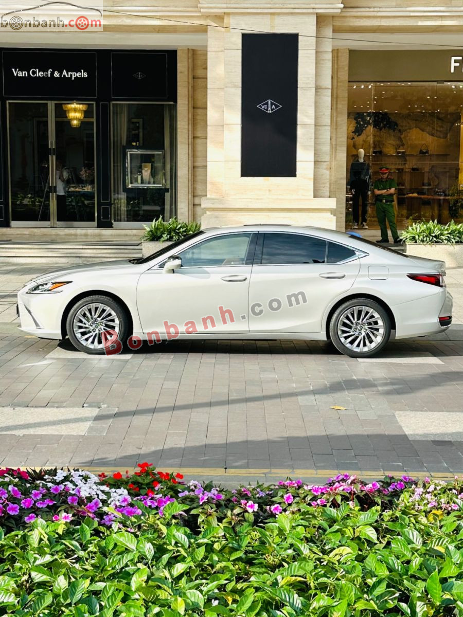 Bán ô tô Lexus ES 250 - 2022 - xe cũ