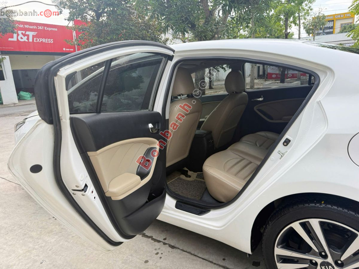 Bán ô tô Kia Cerato 1.6 AT - 2017 - xe cũ