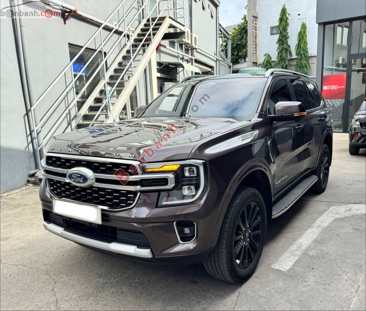 Bán ô tô Ford Everest Platinum 2.0L 4x4 AT - 2024 - xe cũ