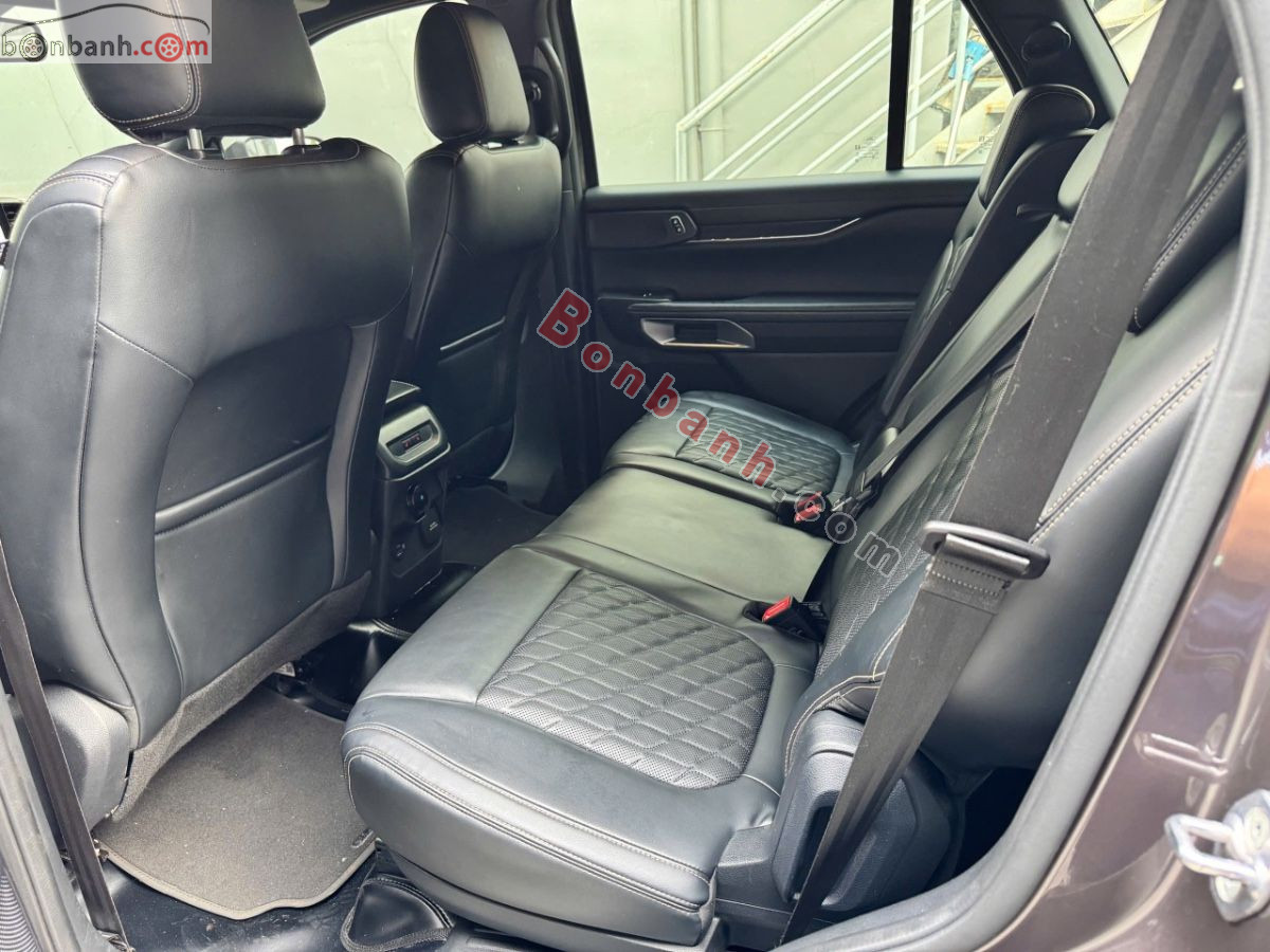 Bán ô tô Ford Everest Platinum 2.0L 4x4 AT - 2024 - xe cũ
