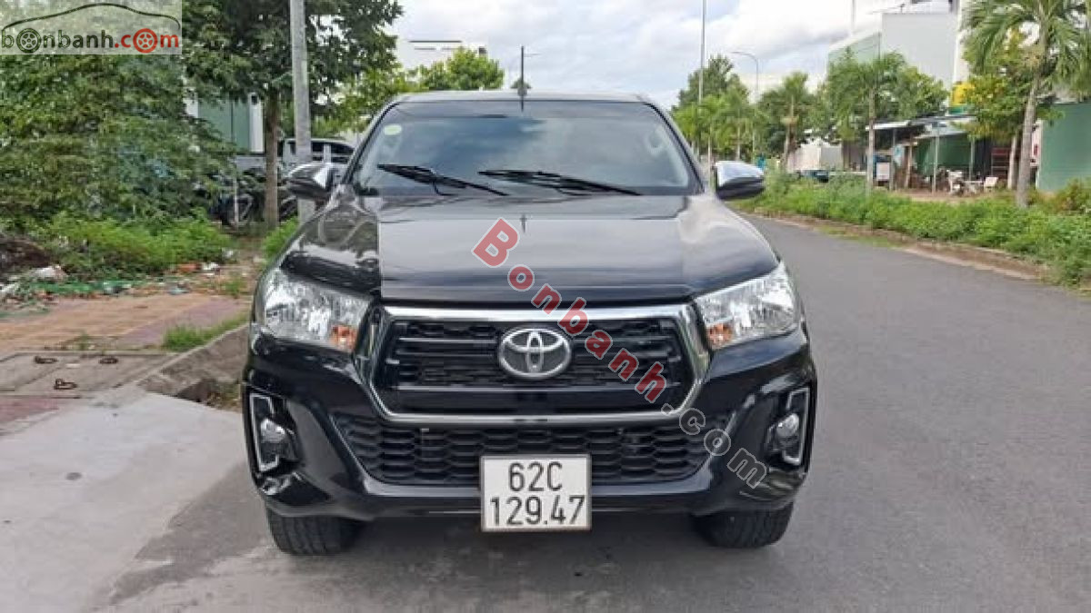 Bán ô tô Toyota Hilux 2.4E 4x2 AT - 2019 - xe cũ
