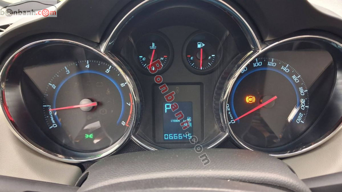 Bán ô tô Chevrolet Cruze LTZ 1.8 AT - 2015 - xe cũ