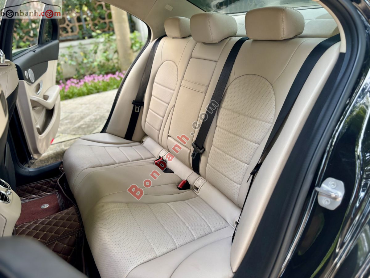 Bán ô tô Mercedes Benz C class C200 - 2018 - xe cũ